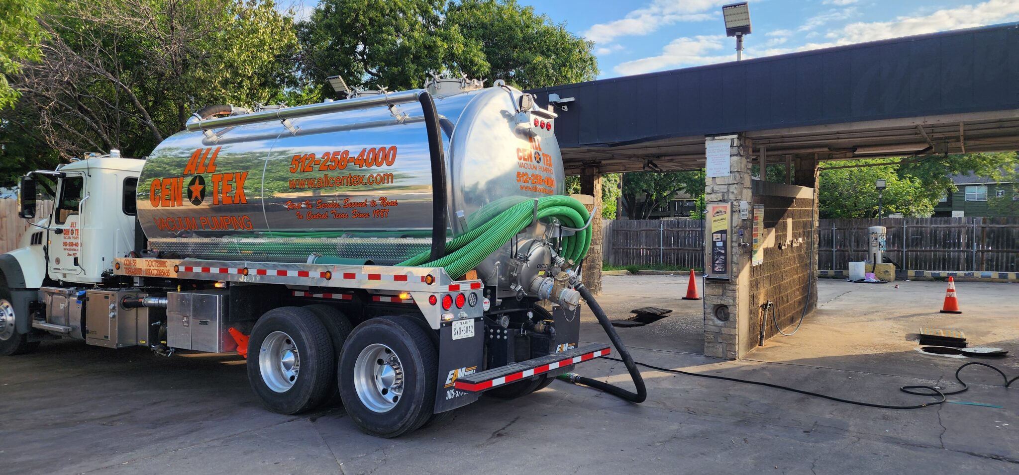 Commercial emergency lift station pumping in Georgetown, TX, facility